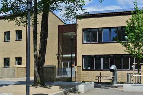 THG lädt ein zum Tag der offenen Tür. Informieren Sie sich über unsere vielfältigen Angebote zu Lernen und Leben. Trude-Herr-Gesamtschule Köln-Mülheim