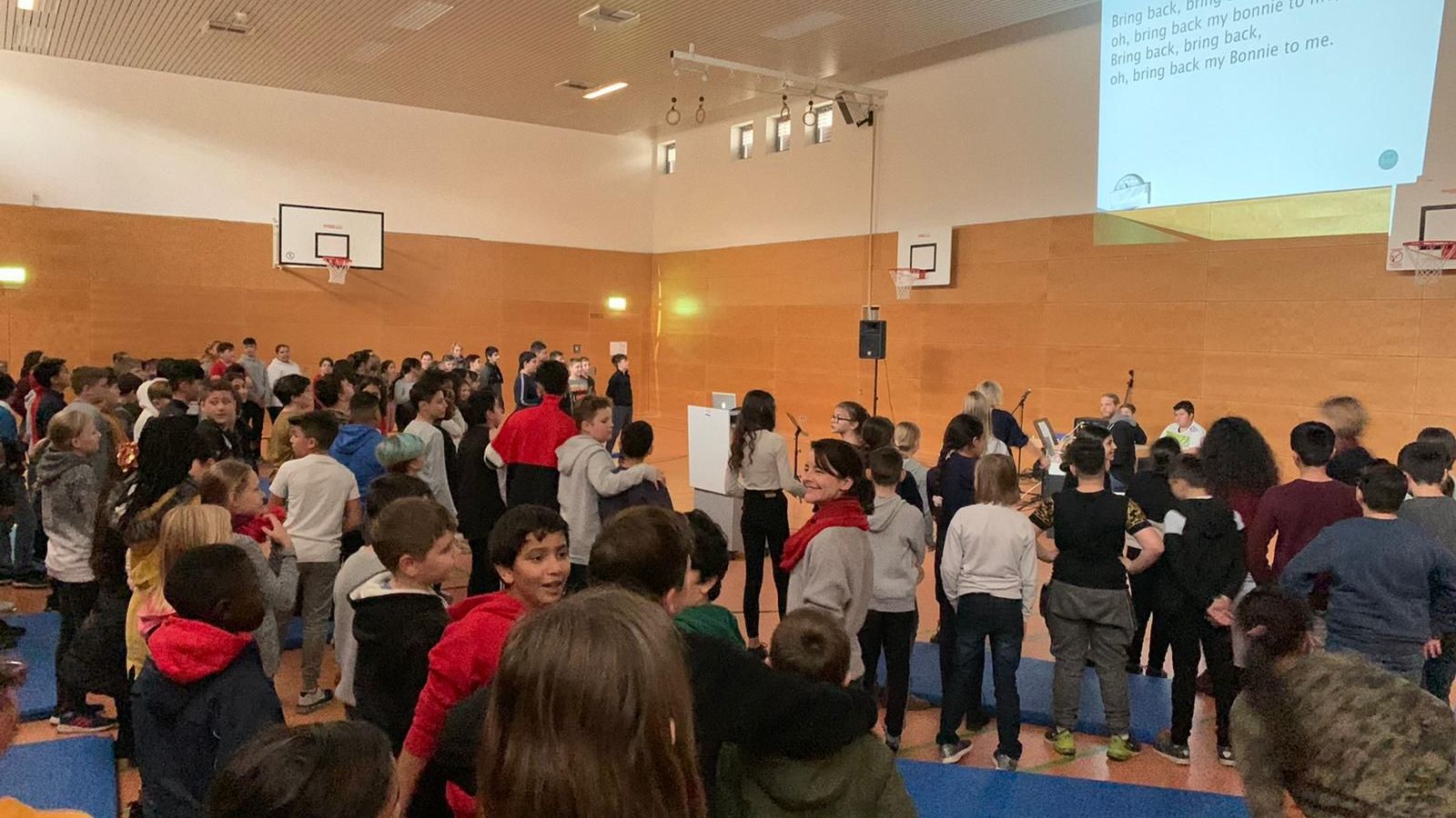 Sing mit! 2019 - Trude-Herr-Gesamtschule Köln-Mülheim - THG