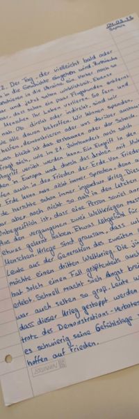 Texte gegen den Krieg - Sophia - Trude-Herr-Gesamtschule Köln-Mülheim - THG